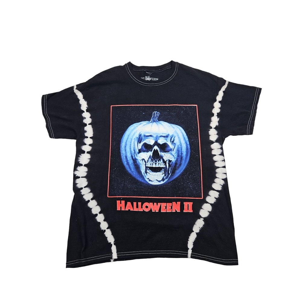 Authentic Universal Studios Halloween II Pumpkin Skull Print‎ T-Shirt Size Large